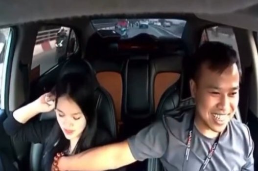 phim sex rphang Lần đầu cho em thử con cặc tây và cái kết